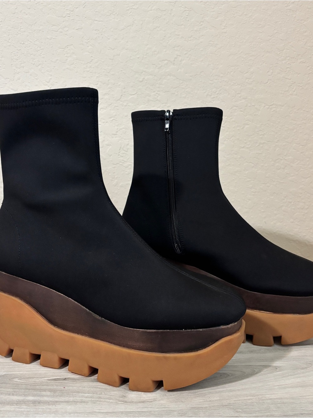 Free People x Jeffrey Campbell City Slicker Flatform Ankle Boots Black Size 9.5 - Picture 2 of 9